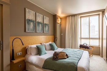 Deluxe Suite, 1 Queen Bed, Non Smoking