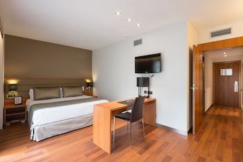 Family Room (Premium 2 adults + 2 children)