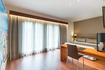 Family Room (Premium 2 adults + 2 children)
