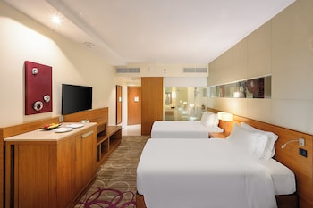 Deluxe Room (Deluxe Club Twin)