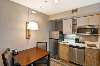 Suite, 1 King Bed with Sofa bed, Kitchen