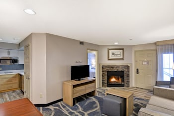 Suite, Multiple Bedrooms