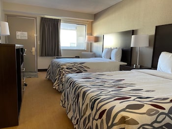 Deluxe Room, 2 Double Beds, Non Smoking