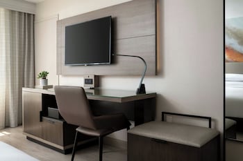 Room, 2 Queen Beds (Hearing Accessible)