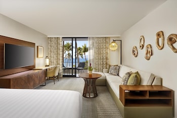 Room, 1 King Bed with Sofa bed, Oceanfront