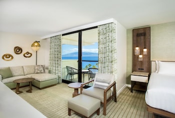 Room, 1 King Bed with Sofa bed, Ocean View, Corner