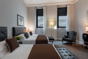 Classic Quadruple Room