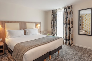 Premium Room, 1 Queen Bed