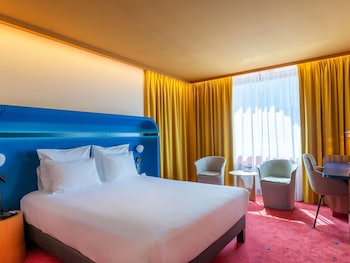 Superior Room, 1 Queen Bed