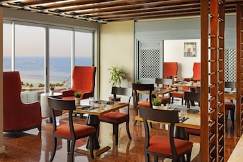 Club Room, 1 King Bed