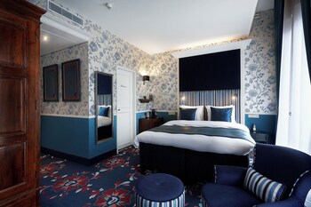 Royal Room
