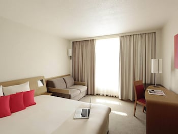 Superior Room, 1 Queen Bed with Sofa bed