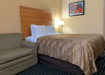 Room, 1 Queen Bed, Accessible, Non Smoking (Roll-In Shower)