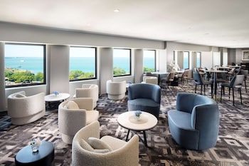 King Executive Room with View