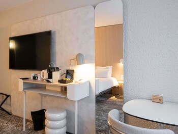 Executive Room, 1 Double Bed with Sofa bed