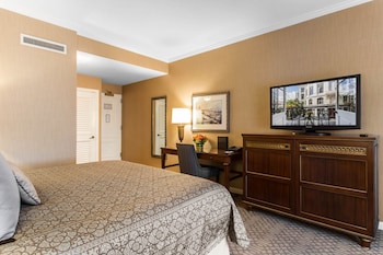 Premier Room, 1 King Bed