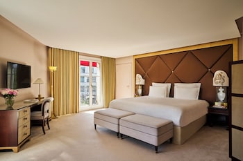 Junior Suite (Deluxe)
