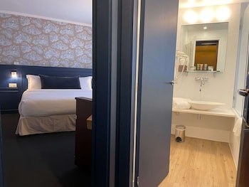 Family Suite, 2 Bedrooms, 2 Bathrooms