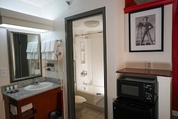 Room, 2 Queen Beds, Non Smoking