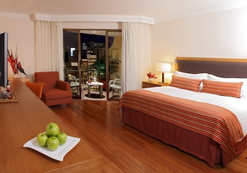 Classic Room, 1 Queen Bed, Balcony
