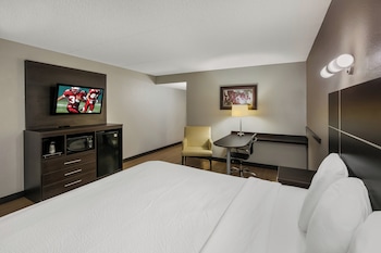 Superior Room, 1 King Bed (Smoke Free)