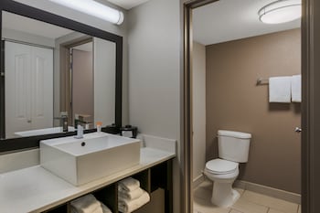 Premium Room, 2 Queen Beds (Upgraded Bedding & Snack, Smoke Free)