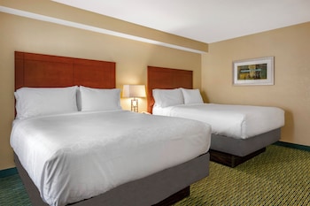Standard Room, 2 Queen Beds