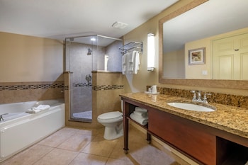 Suite, 1 King Bed, Accessible Bathtub, Balcony (Jetted Tub)