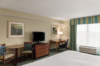 Standard Room, 1 King Bed