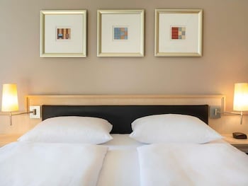 Family Room, 2 Double Beds, Connecting Rooms