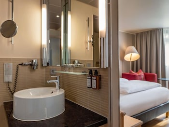 Classic Twin Room, 2 Twin Beds (Room&Bathroom renovation in 2020)