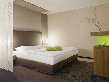 Premium Room, 1 King Bed
