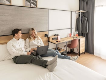 Double Room, 1 Double Bed