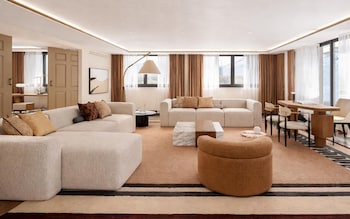 Presidential Suite, 1 Twin Bed