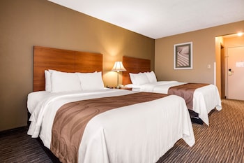 Standard Room, 2 Queen Beds, Non Smoking