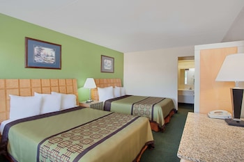 Room, 2 Queen Beds, Non Smoking
