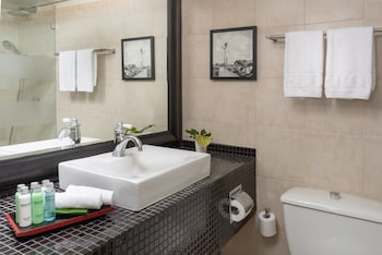 Deluxe Room, Balcony