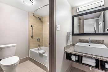 Deluxe Room, 2 Double Beds, Non Smoking, Kitchenette