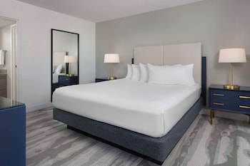 King Suite Oceanfront