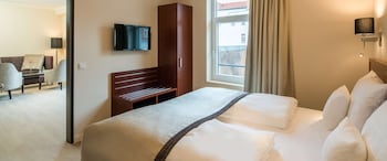 Suite, 1 Double Bed with Sofa bed, Annex Building (with Sofabed)