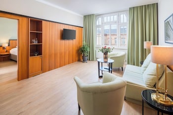 Suite, 2 Twin Beds (Cozy Sitting Corner)