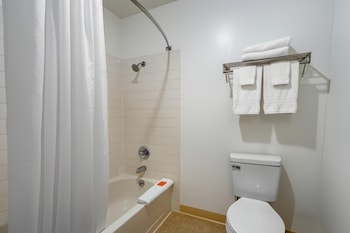 Deluxe Room, 1 King Bed