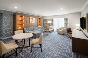 Murphy Parlor