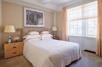 Courtyard Junior Suite