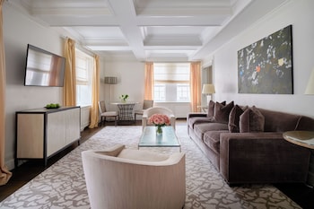 Madison Suite