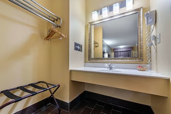 Standard Room, 2 Double Beds, Smoking