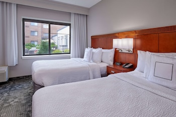 Room, 2 Double Beds, Accessible (Mobility Roll in Shower)