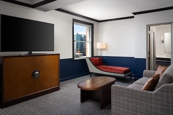 Studio, 1 King Bed with Sofa bed