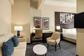 Deluxe Room, 1 King Bed