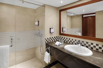 Family Room, Connecting Rooms